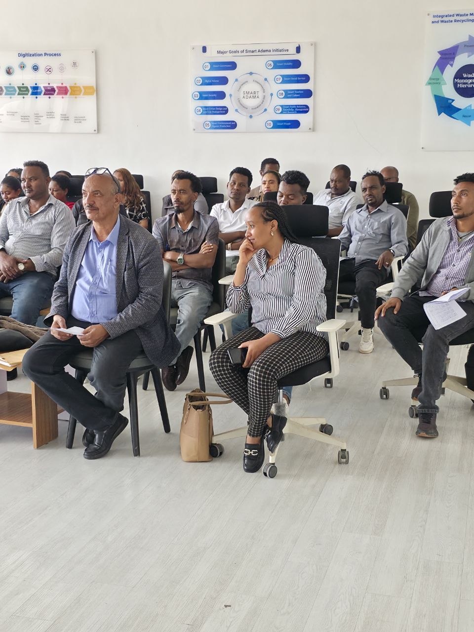 በአዳማ ከተማ በከተማ መሬት ሊዝ ሲስተም ላይ ስልጠና ተሰጠ